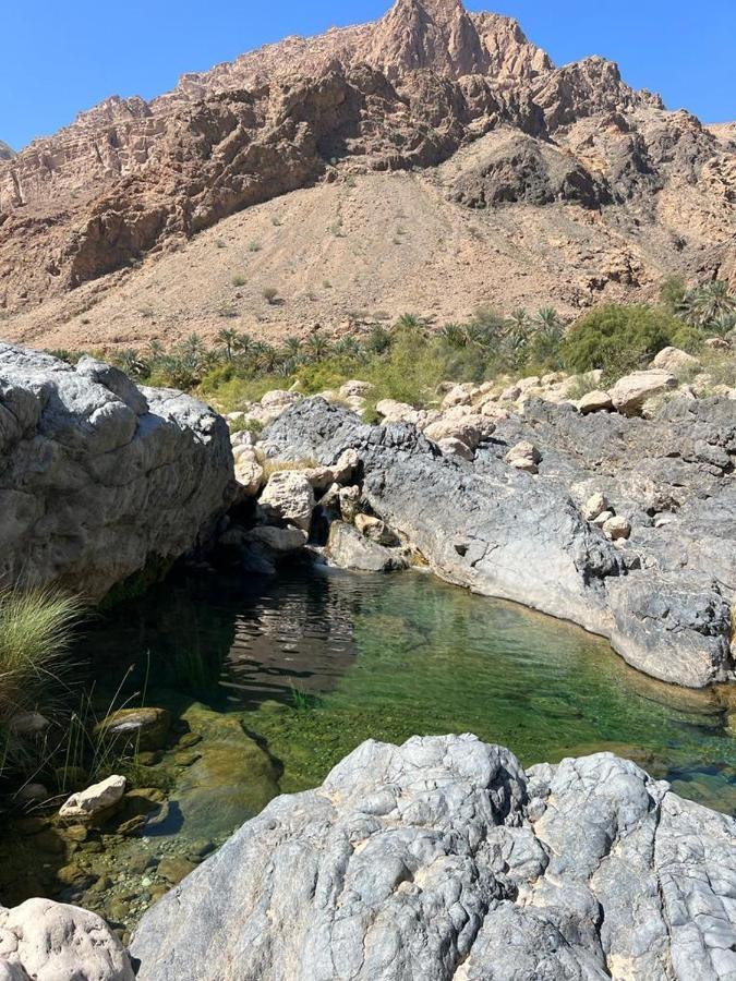 Wadi Al Arbeieen * Firq