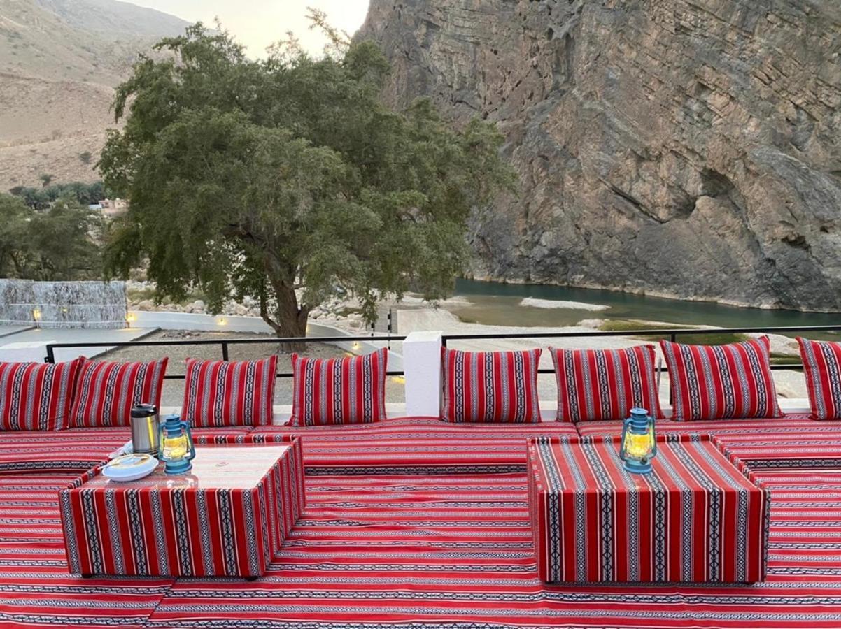 Wadi Al Arbeieen * Firq